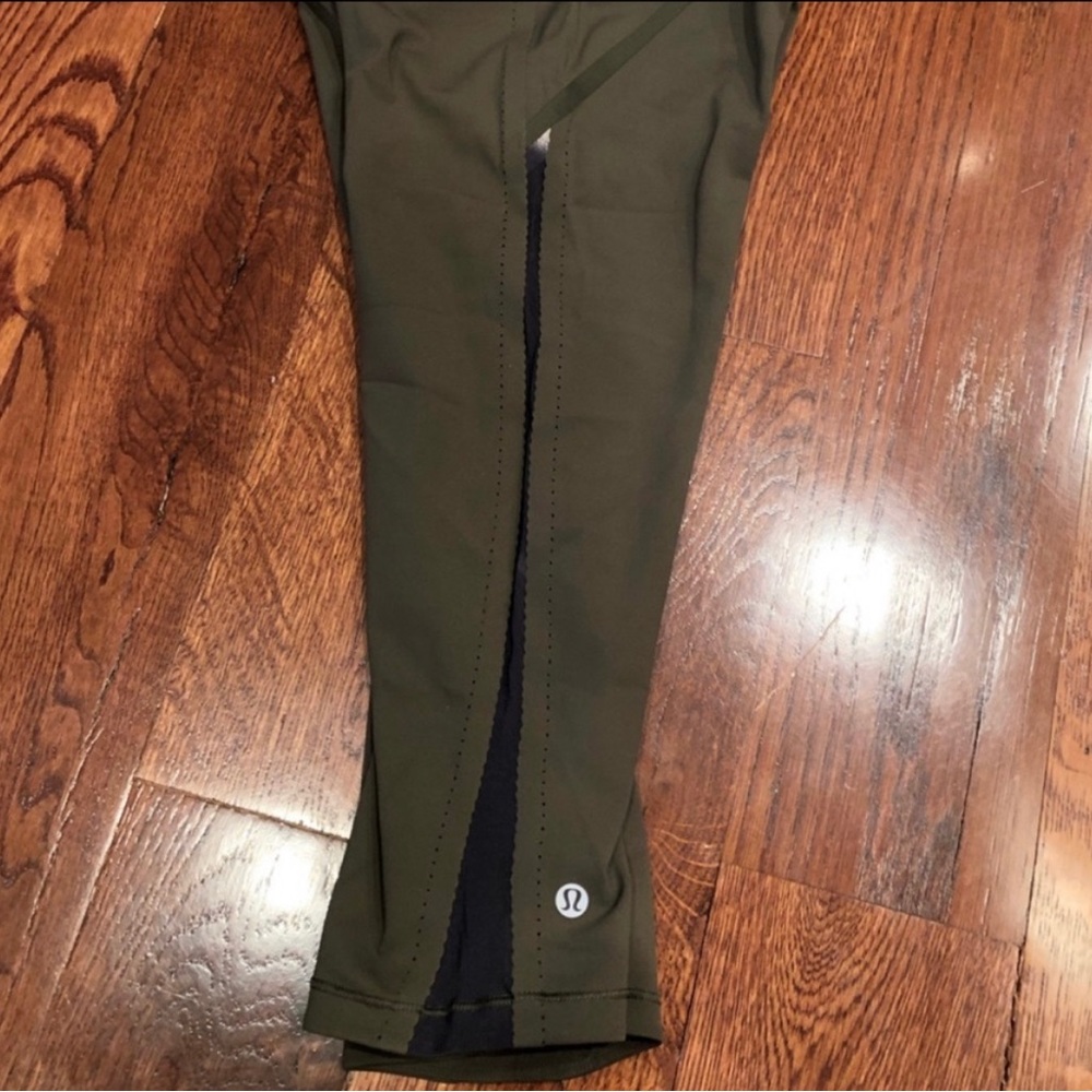 Lululemon crop leggings